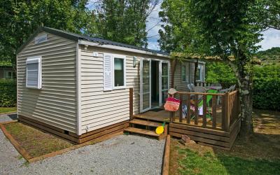 Mobil home familial en Ardche